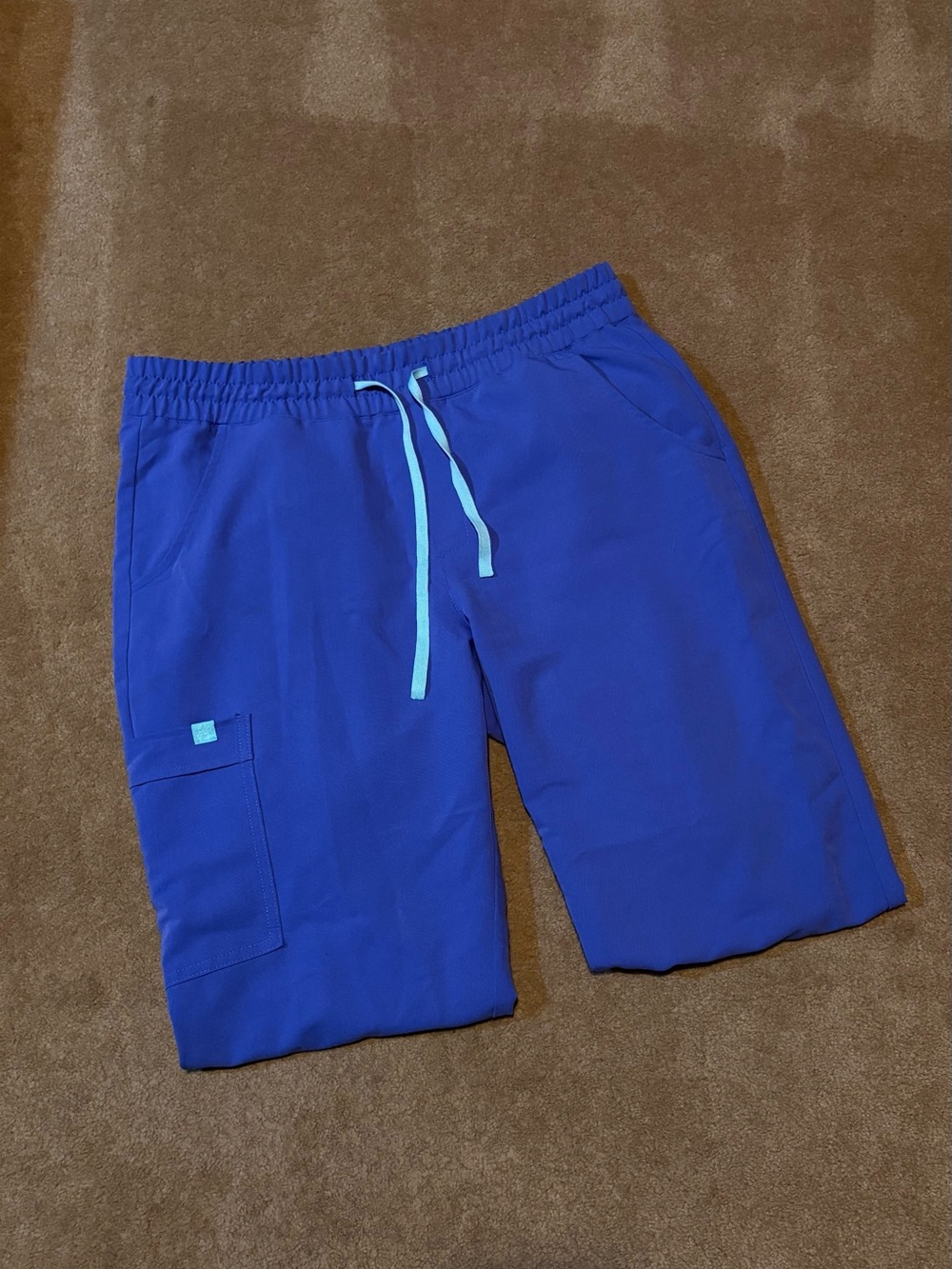 Garde Malade Scrubs in Iris